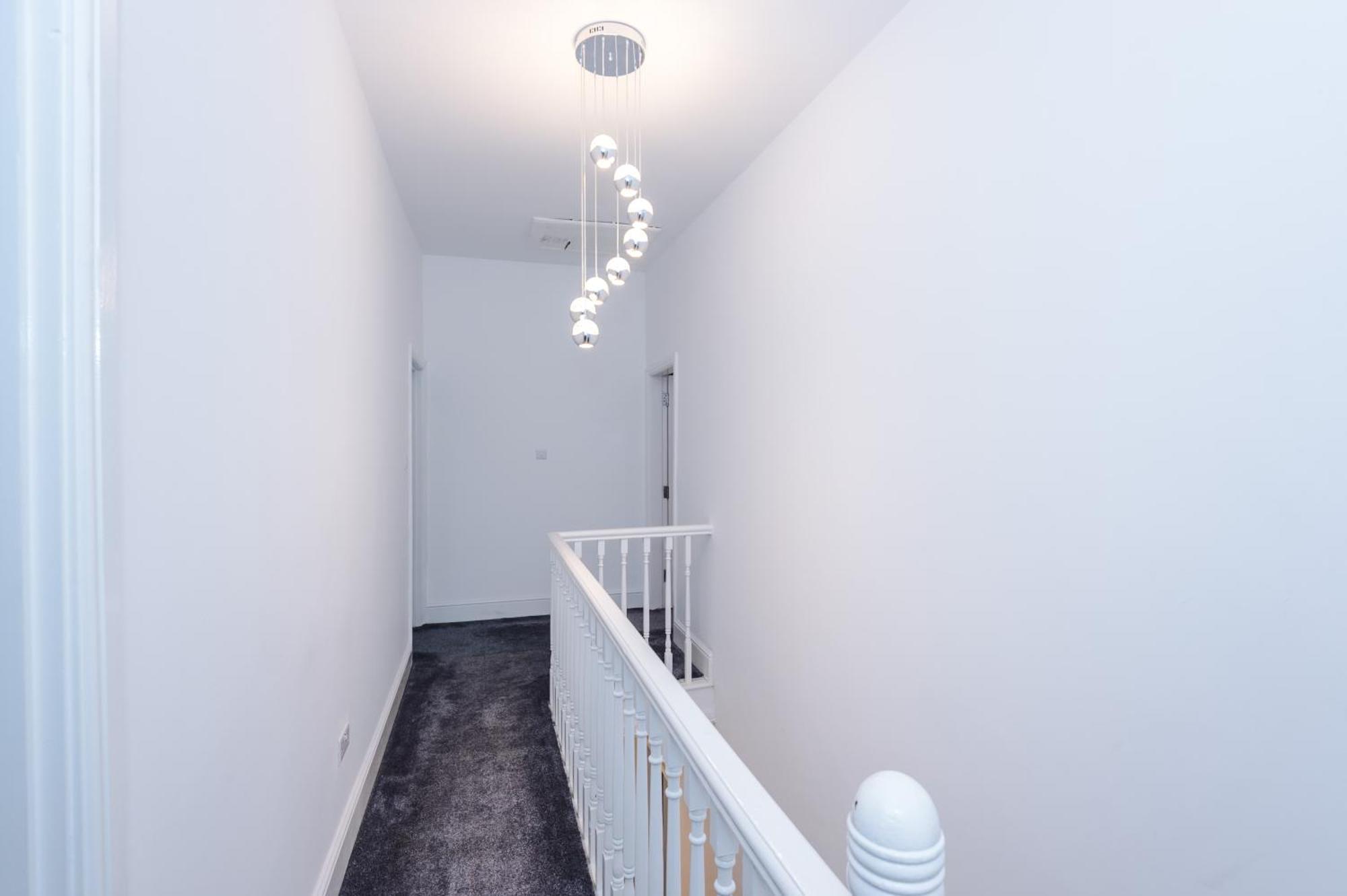 Apartment Boutique Flat 2 In Harrogate - Sleeps 8